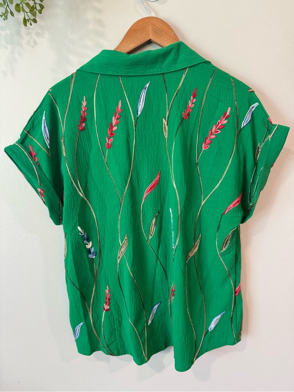 Anthropologie Green Embroidered Button-Down Shirt - Relaxed Short Sleeve Sz Lg - Picture 4 of 7